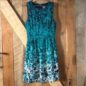 LIKE NEW‼️ Vince Camuto | Scuba Fit & Flare Dress